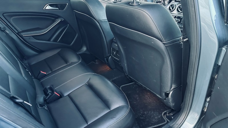 Mercedes-Benz GLA-Class GLA250 4MATIC 2015