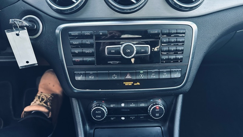 Mercedes-Benz GLA-Class GLA250 4MATIC 2015