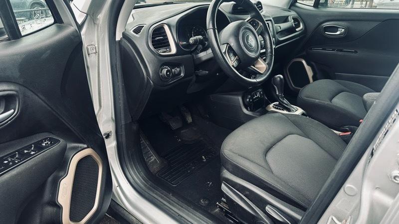 Jeep Renegade Latitude 4WD 2016