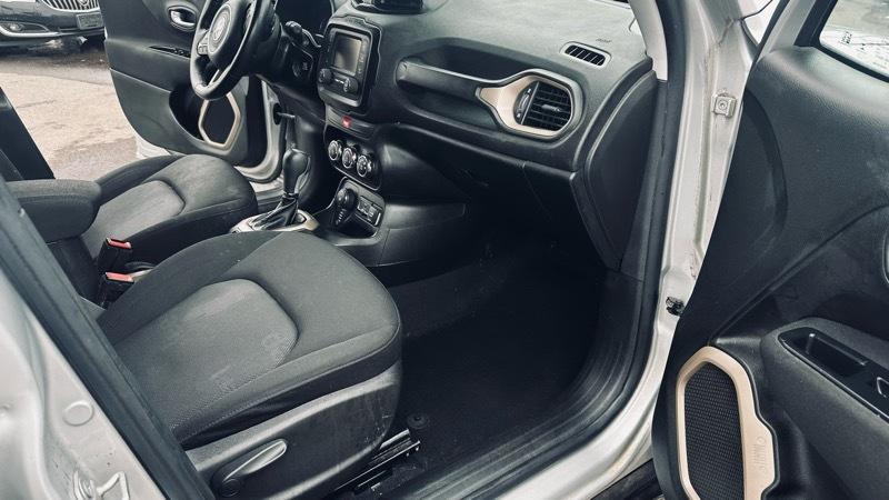 Jeep Renegade Latitude 4WD 2016