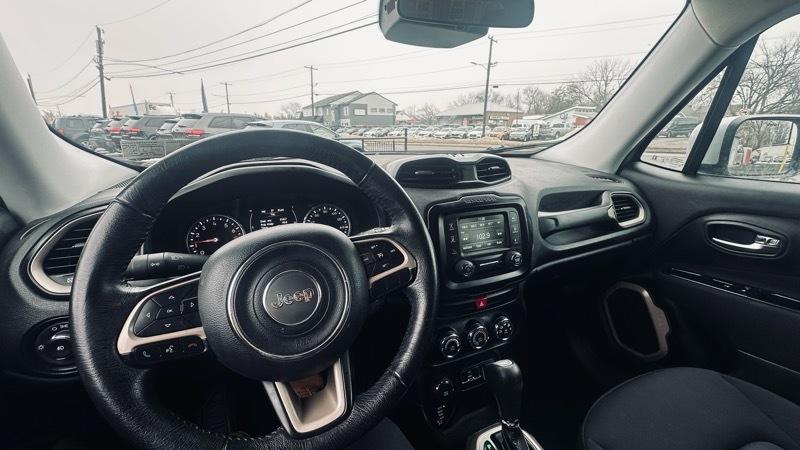 Jeep Renegade Latitude 4WD 2016