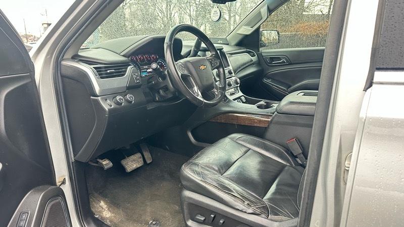 Chevrolet Suburban LT 4WD 2018