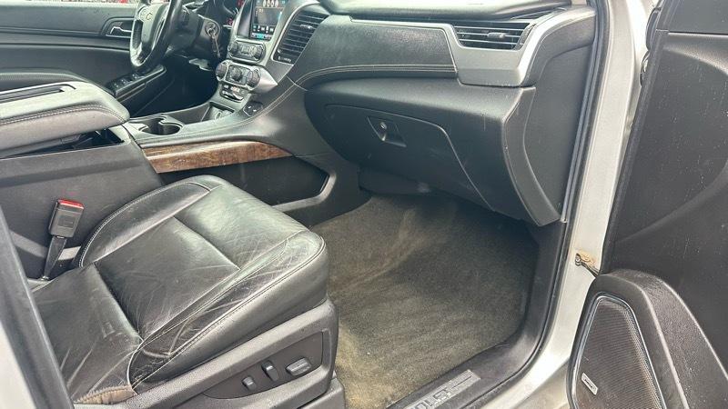 Chevrolet Suburban LT 4WD 2018