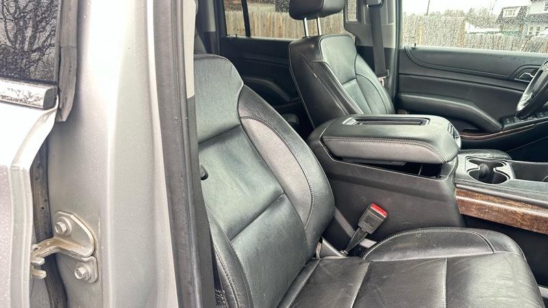 Chevrolet Suburban LT 4WD 2018