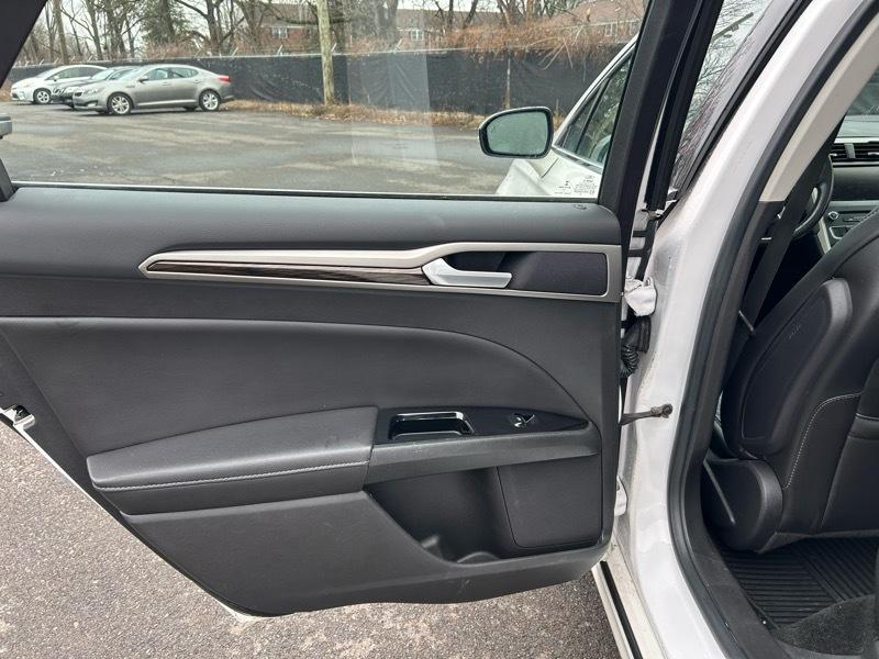 Ford Fusion SE AWD 2016