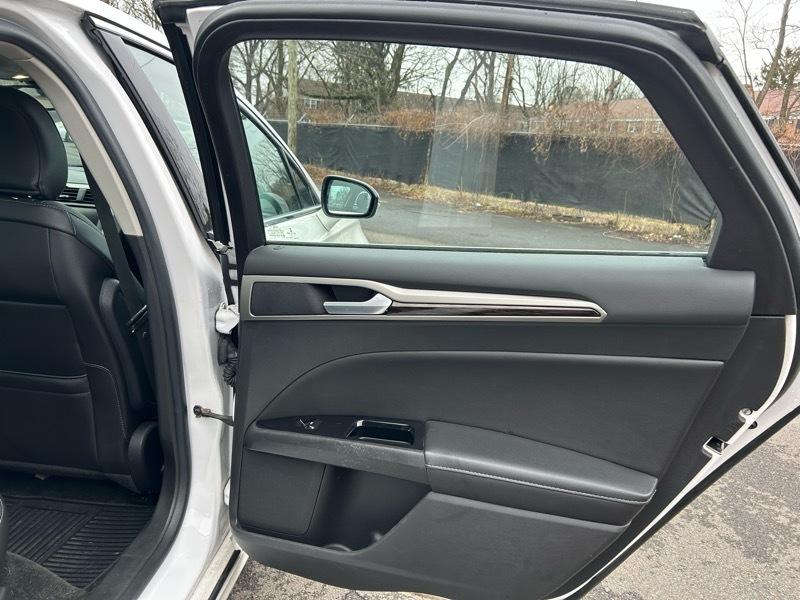 Ford Fusion SE AWD 2016