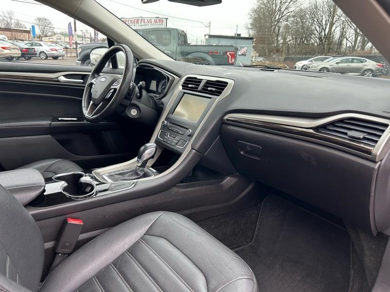 Ford Fusion SE AWD 2016