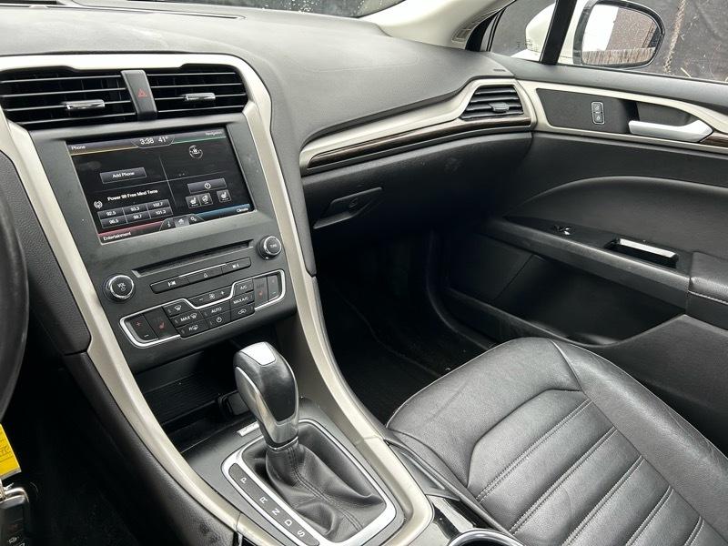 Ford Fusion SE AWD 2016