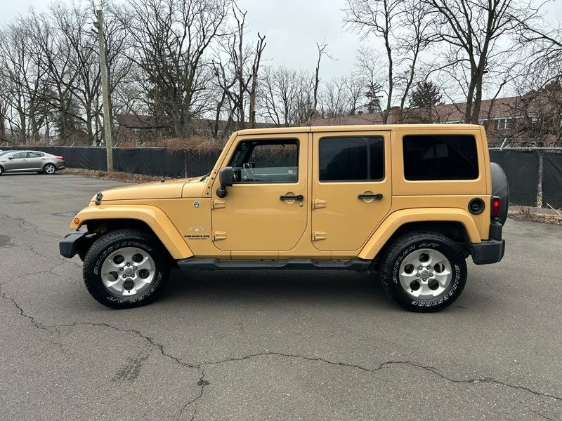 Jeep Wrangler Unlimited Sahara 4WD 2014