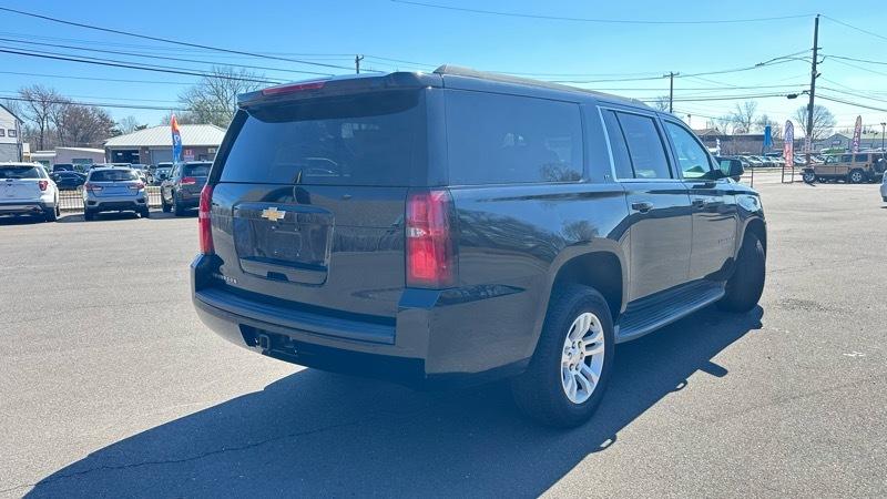 Chevrolet Suburban LT 4WD 2016