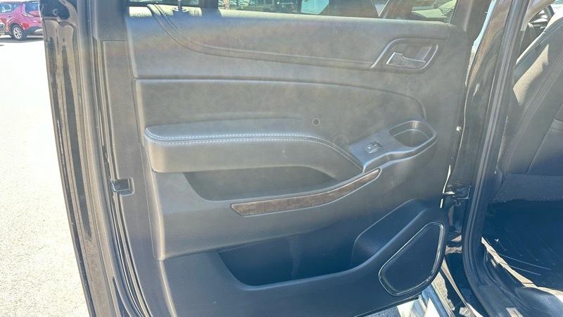 Chevrolet Suburban LT 4WD 2016