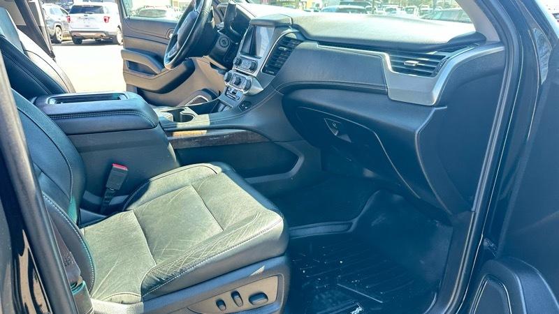 Chevrolet Suburban LT 4WD 2016