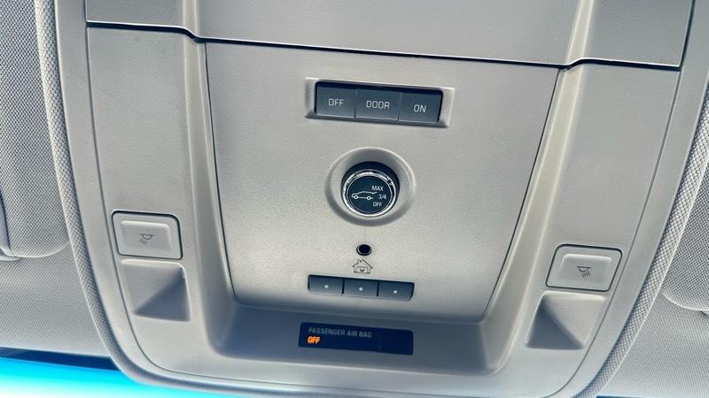 Chevrolet Suburban LT 4WD 2016