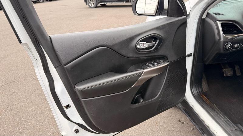 Jeep Cherokee Latitude Plus 4WD 2019