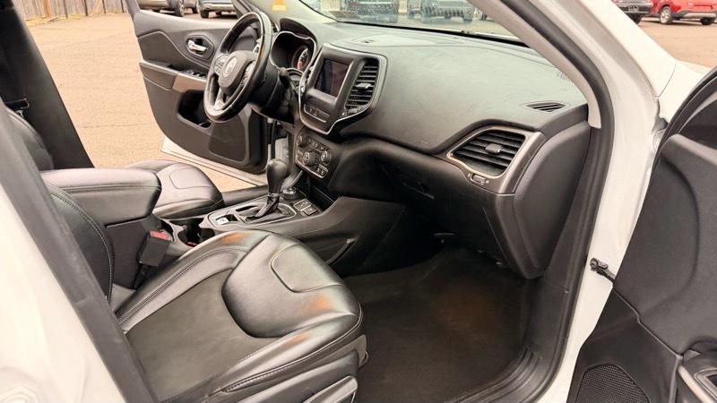 Jeep Cherokee Latitude Plus 4WD 2019