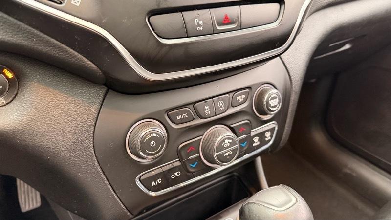 Jeep Cherokee Latitude Plus 4WD 2019