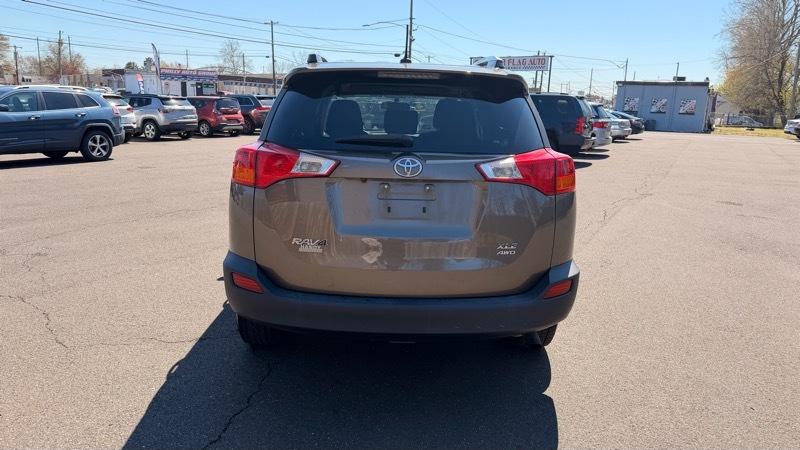 Toyota RAV4 XLE AWD 2015