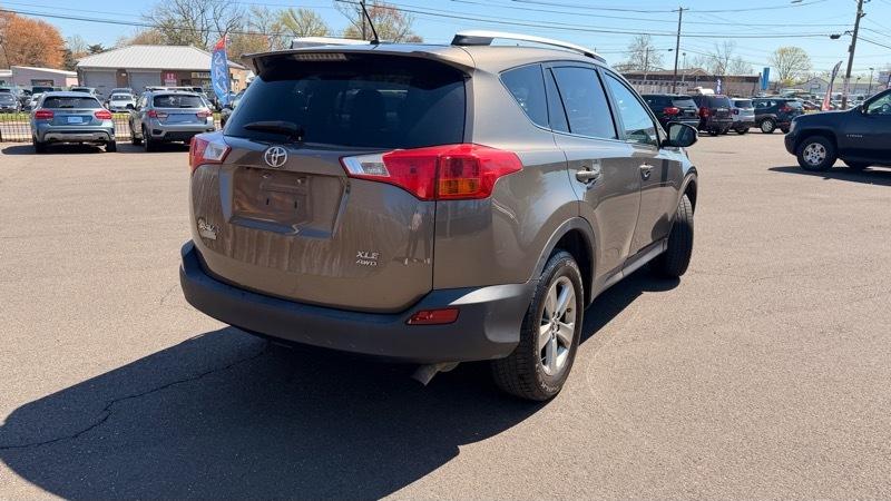 Toyota RAV4 XLE AWD 2015