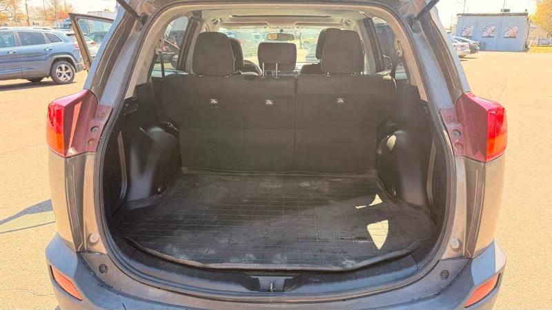 Toyota RAV4 XLE AWD 2015