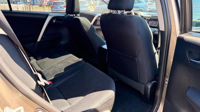 Toyota RAV4 XLE AWD 2015