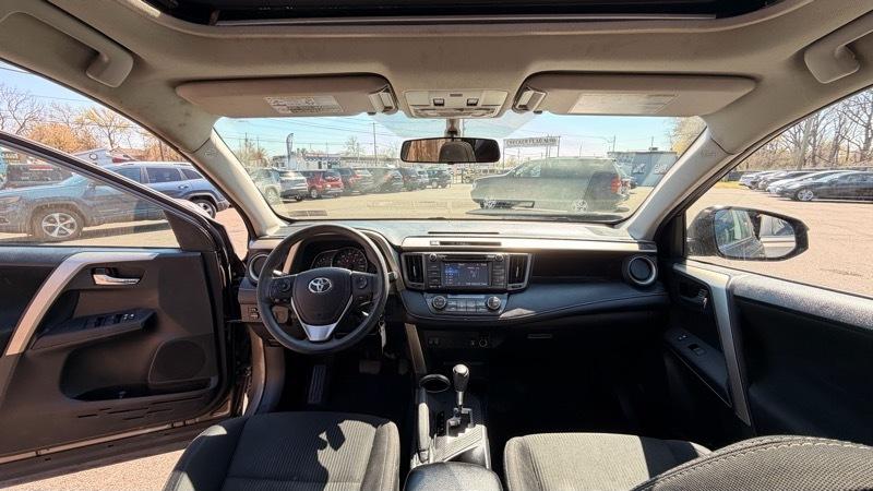 Toyota RAV4 XLE AWD 2015