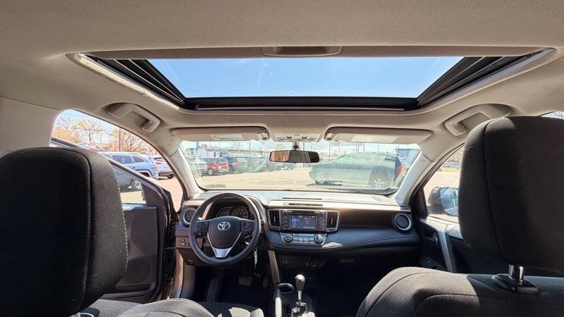 Toyota RAV4 XLE AWD 2015