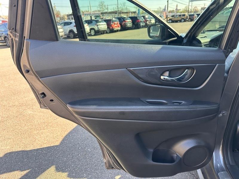 Nissan Rogue S AWD 2017