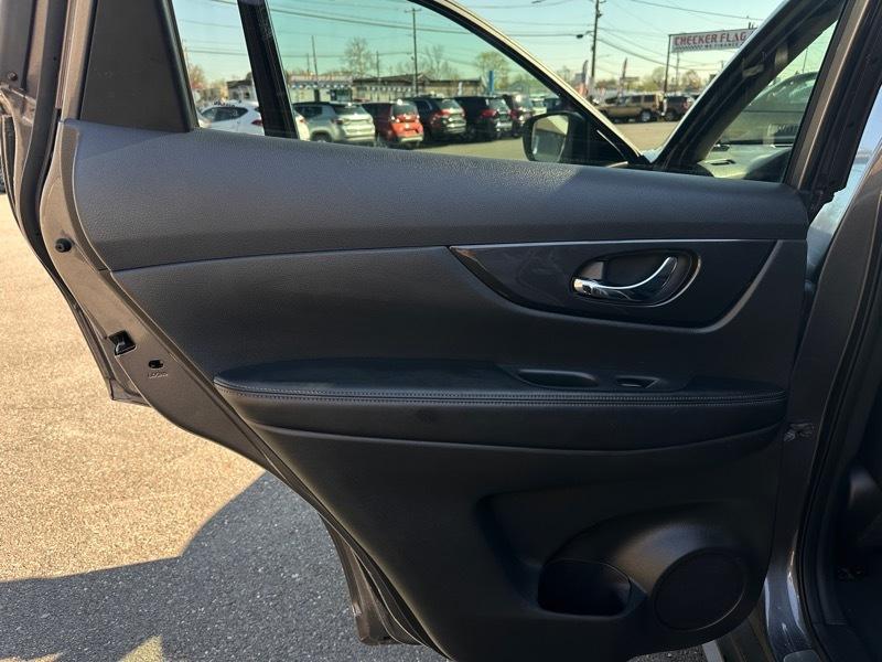 Nissan Rogue S AWD 2017