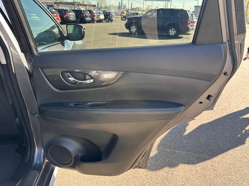 Nissan Rogue S AWD 2017