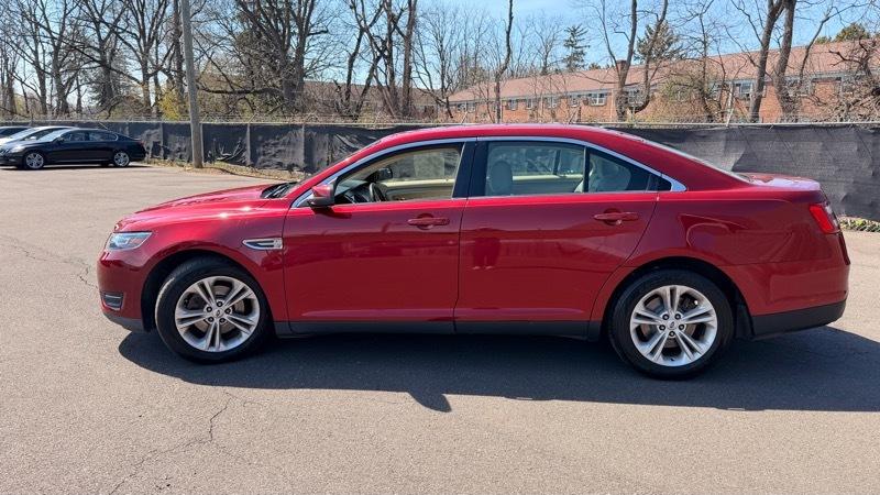 Ford Taurus SEL FWD 2016