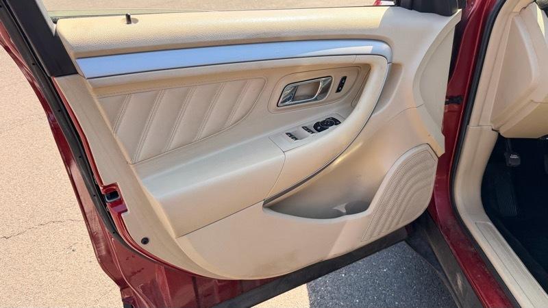 Ford Taurus SEL FWD 2016