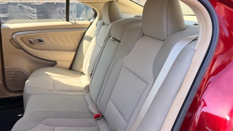 Ford Taurus SEL FWD 2016