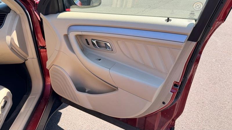 Ford Taurus SEL FWD 2016