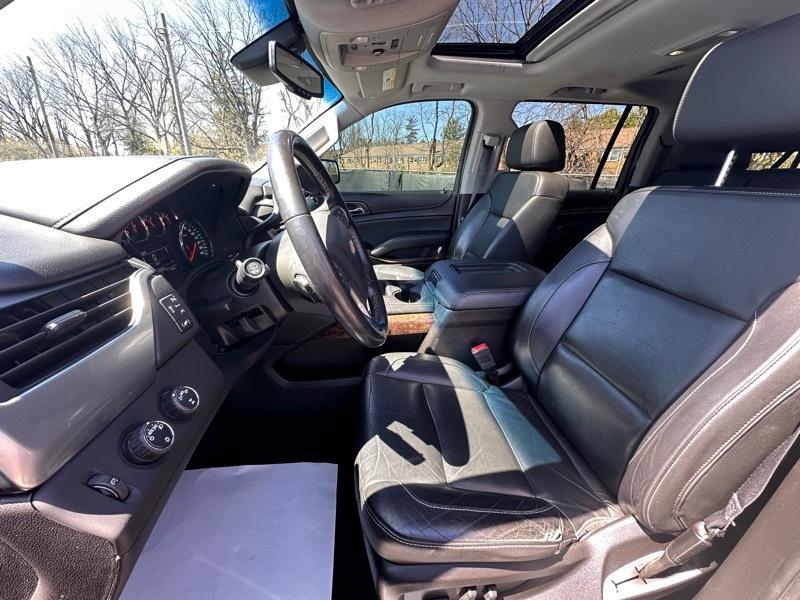 Chevrolet Suburban LT 4WD 2018