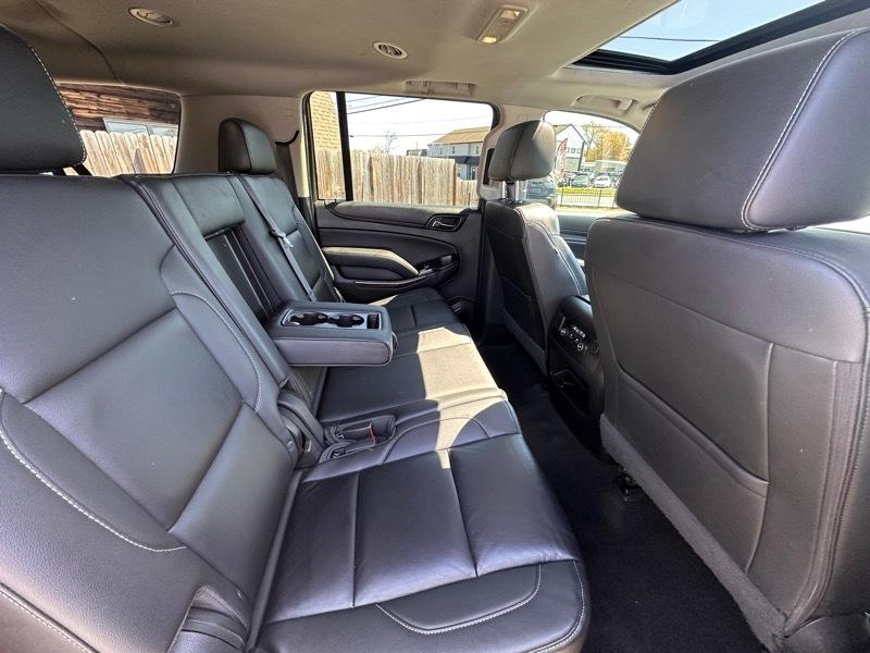 Chevrolet Suburban LT 4WD 2018