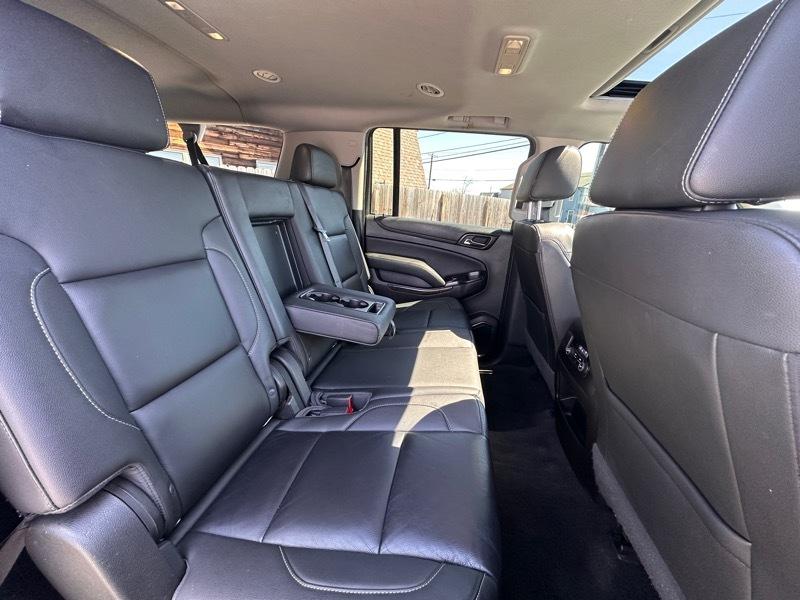 Chevrolet Suburban LT 4WD 2018