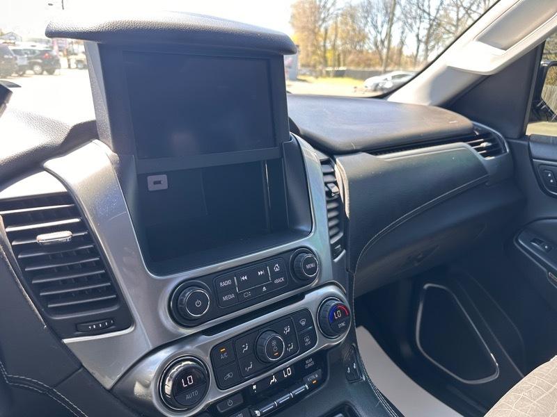 Chevrolet Suburban LT 4WD 2018