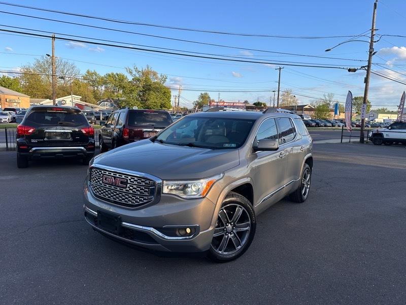 GMC Acadia Denali AWD 2019