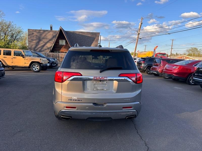 GMC Acadia Denali AWD 2019