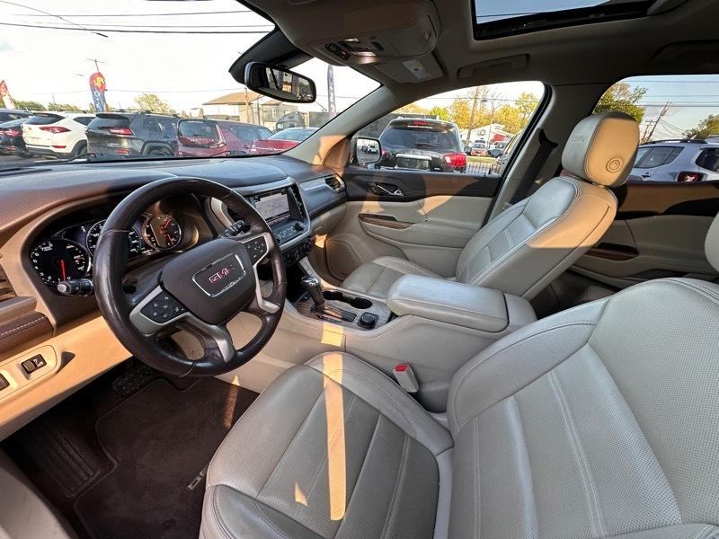 GMC Acadia Denali AWD 2019