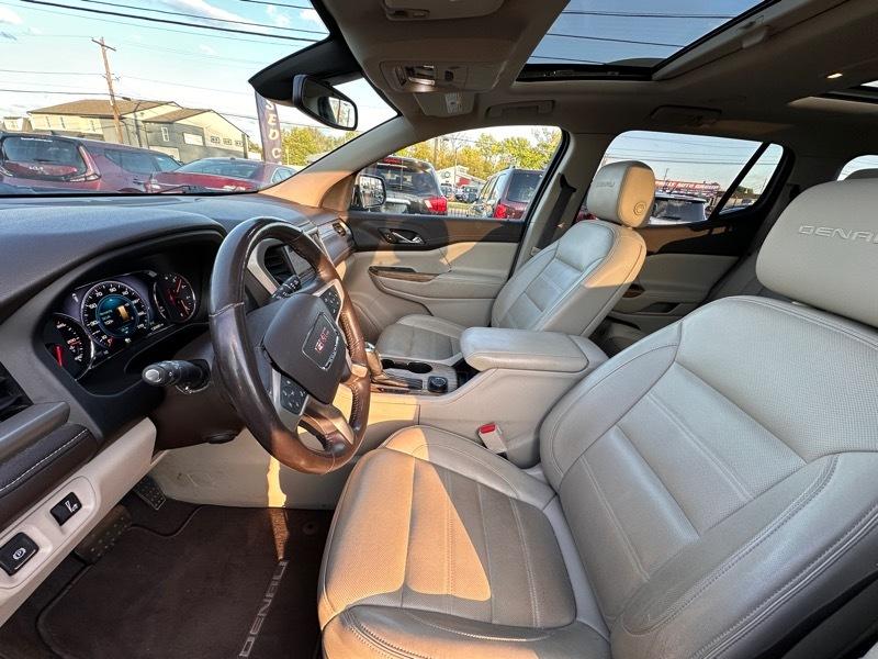 GMC Acadia Denali AWD 2019