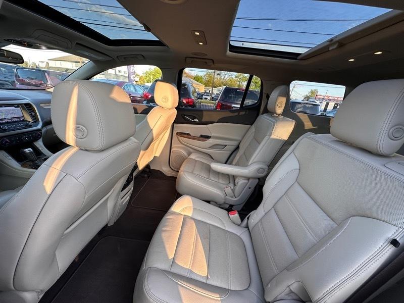 GMC Acadia Denali AWD 2019