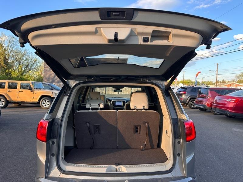 GMC Acadia Denali AWD 2019