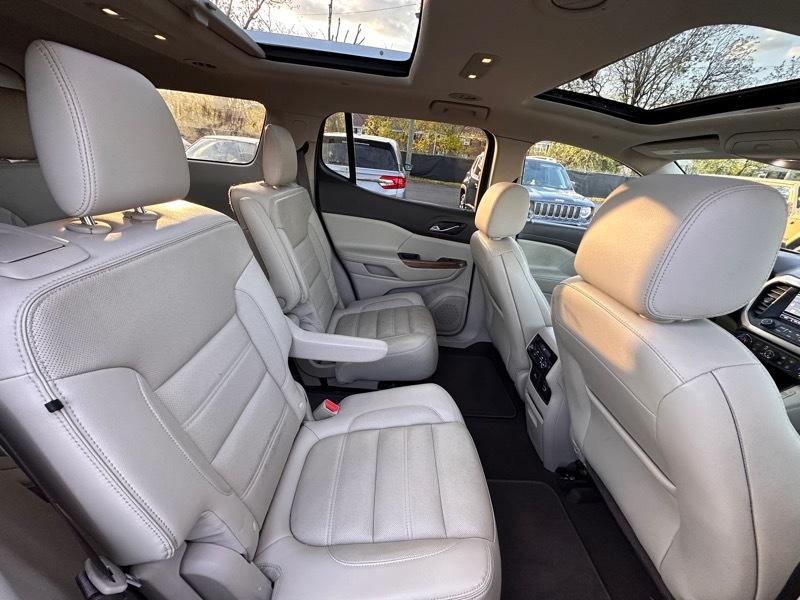 GMC Acadia Denali AWD 2019