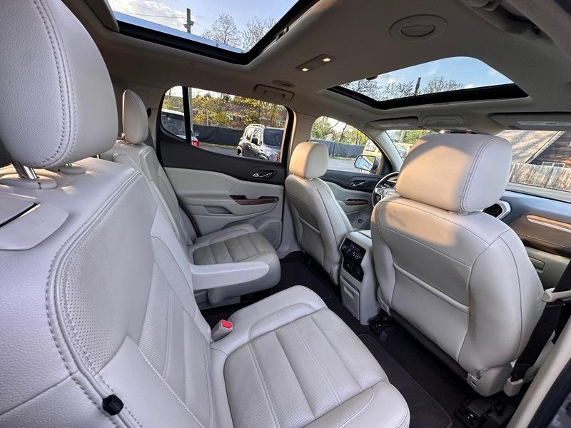 GMC Acadia Denali AWD 2019