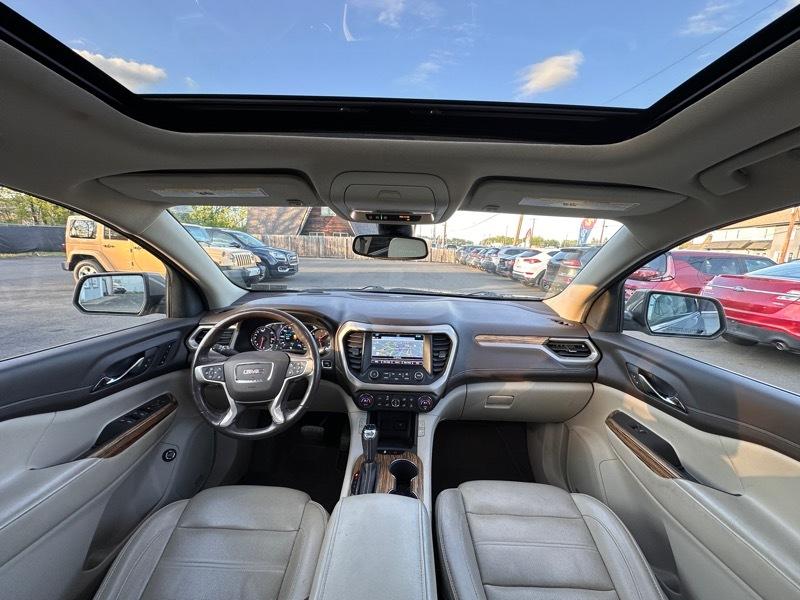 GMC Acadia Denali AWD 2019