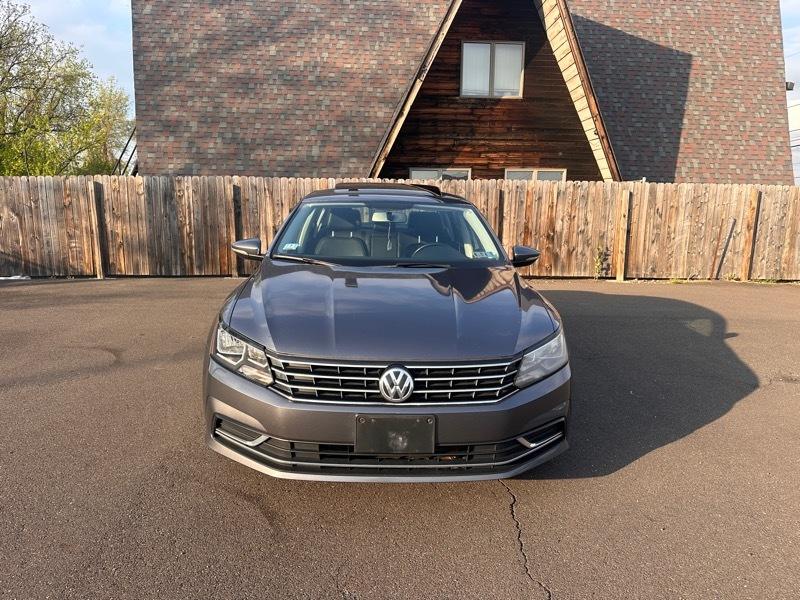 Volkswagen Passat SE 2018