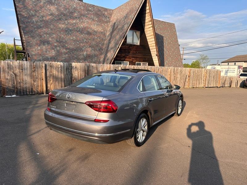 Volkswagen Passat SE 2018