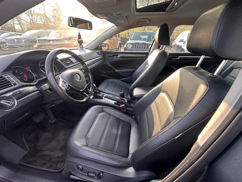 Volkswagen Passat SE 2018