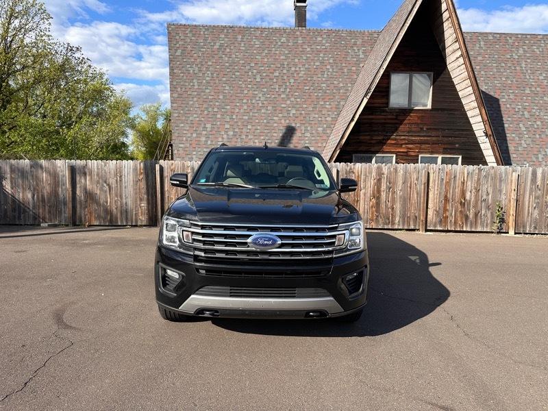 Ford Expedition XLT 4WD 2018